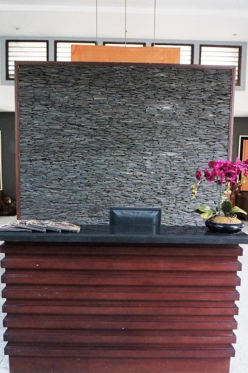 Rumah Nenek Hotel And Restaurant Padang  Kültér fotó