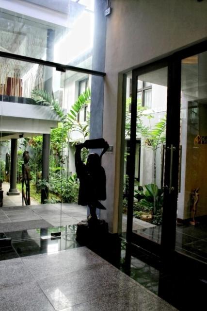 Rumah Nenek Hotel And Restaurant Padang  Kültér fotó